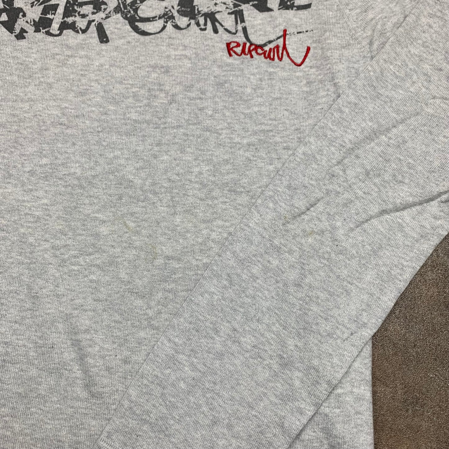 Rip Curl 00s graphic light grey knit jumper