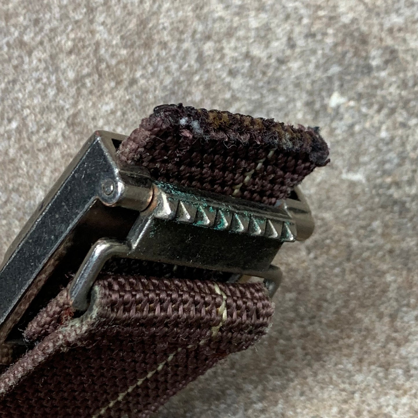 DC Shoes 00s brown grunge belt