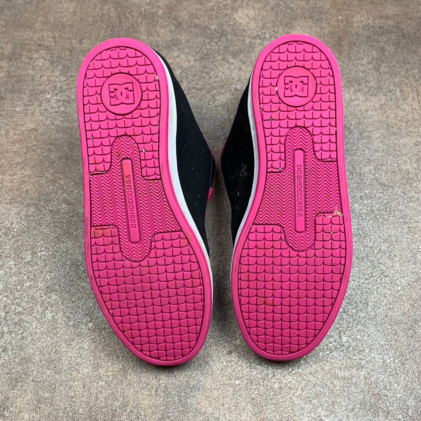 DC Shoes 00s Court Graffik trainers