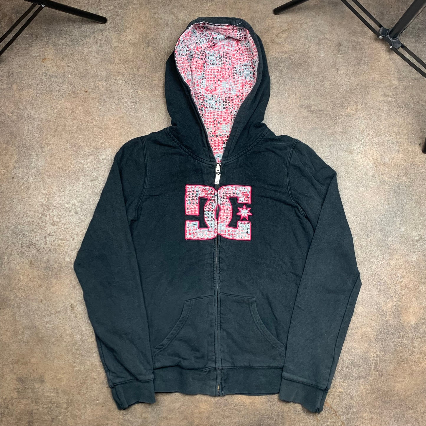 DC Shoes 00s reversible black pink graphic hoodie