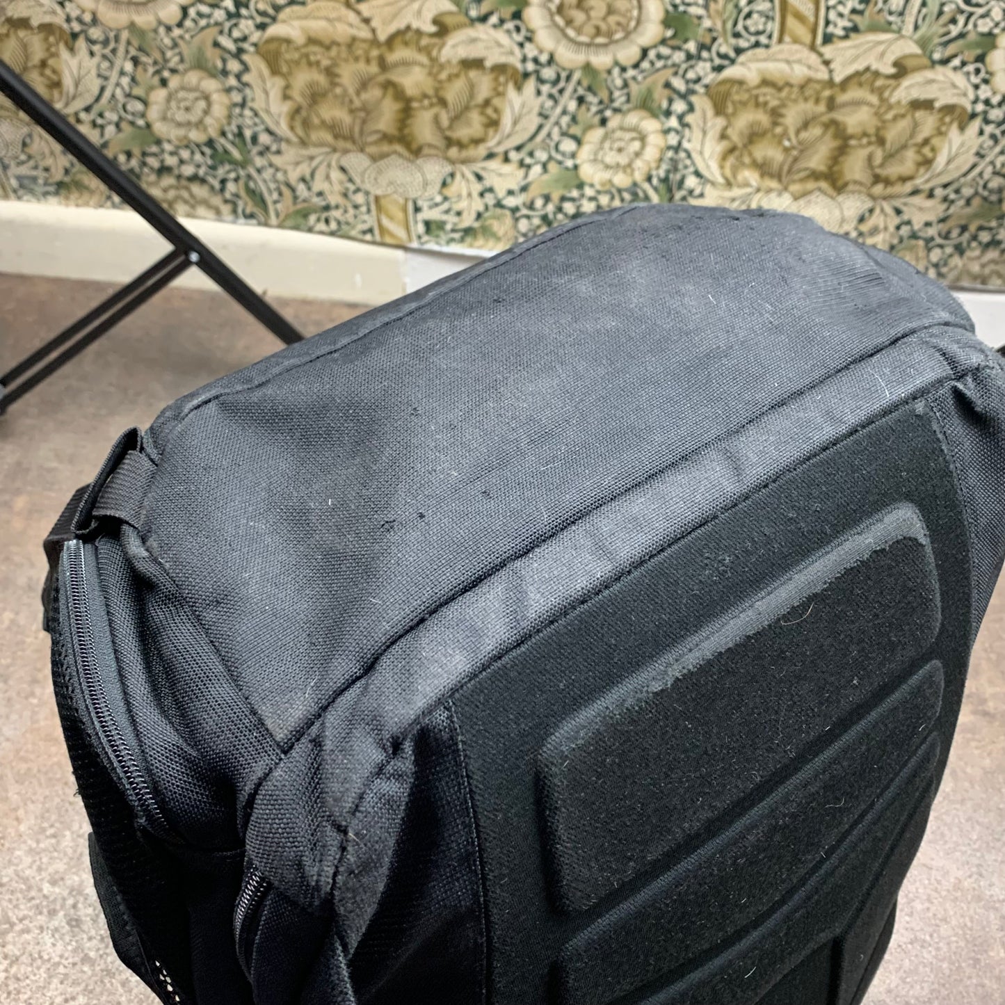 Oakley Blade 40 black logo backpack