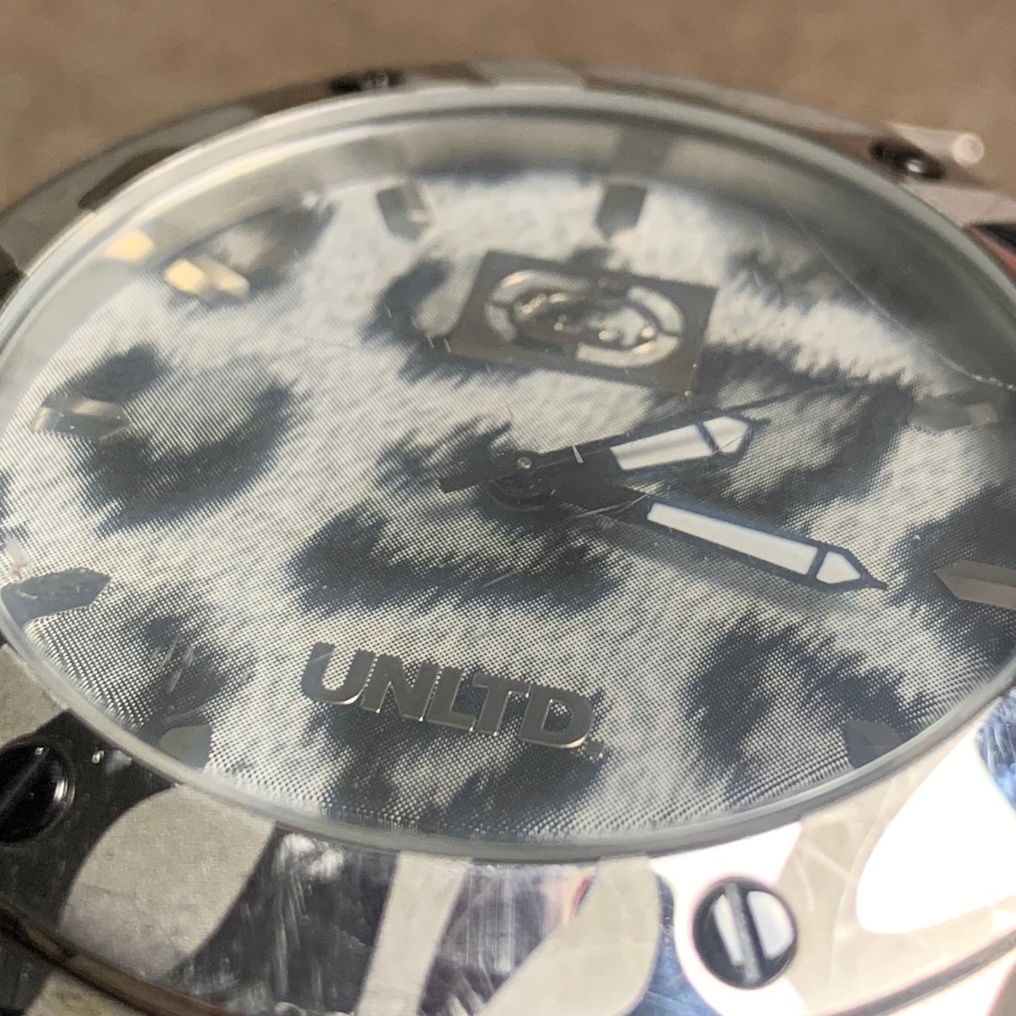 Ecko Unltd. 00s leopard print watch
