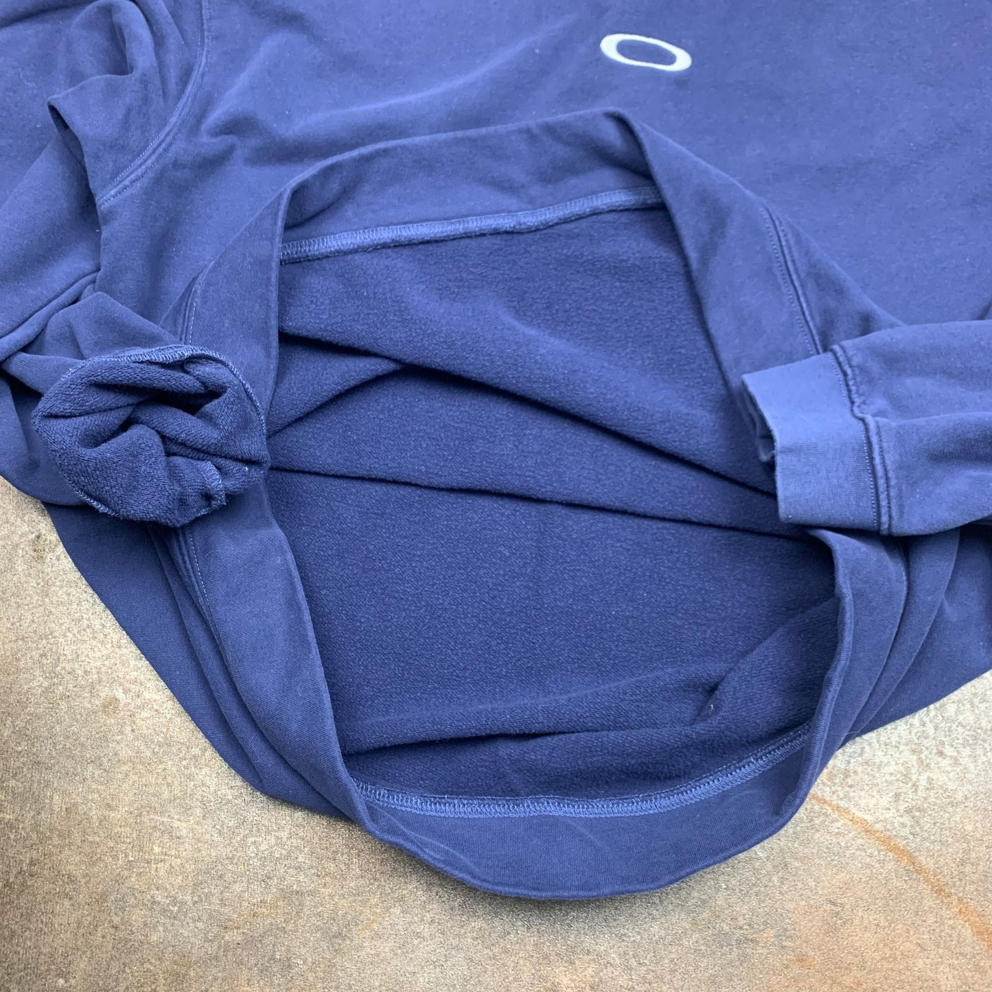 Oakley Software 00s navy boxy logo sweatshirt