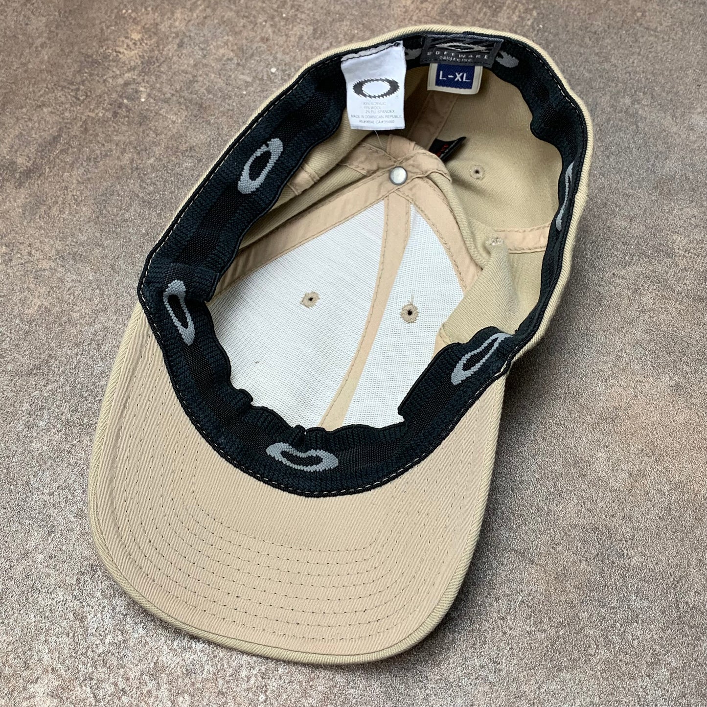 Oakley Software 90s cream logo cap