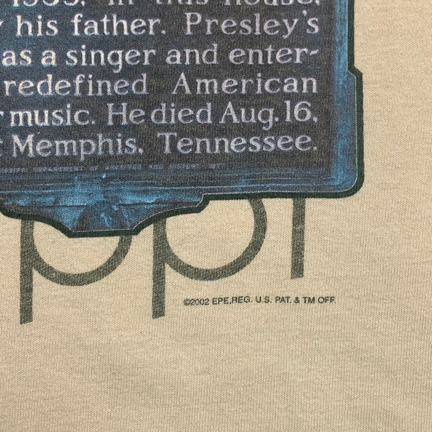 Elvis Presley 00s Gildan graphic cream beige tee