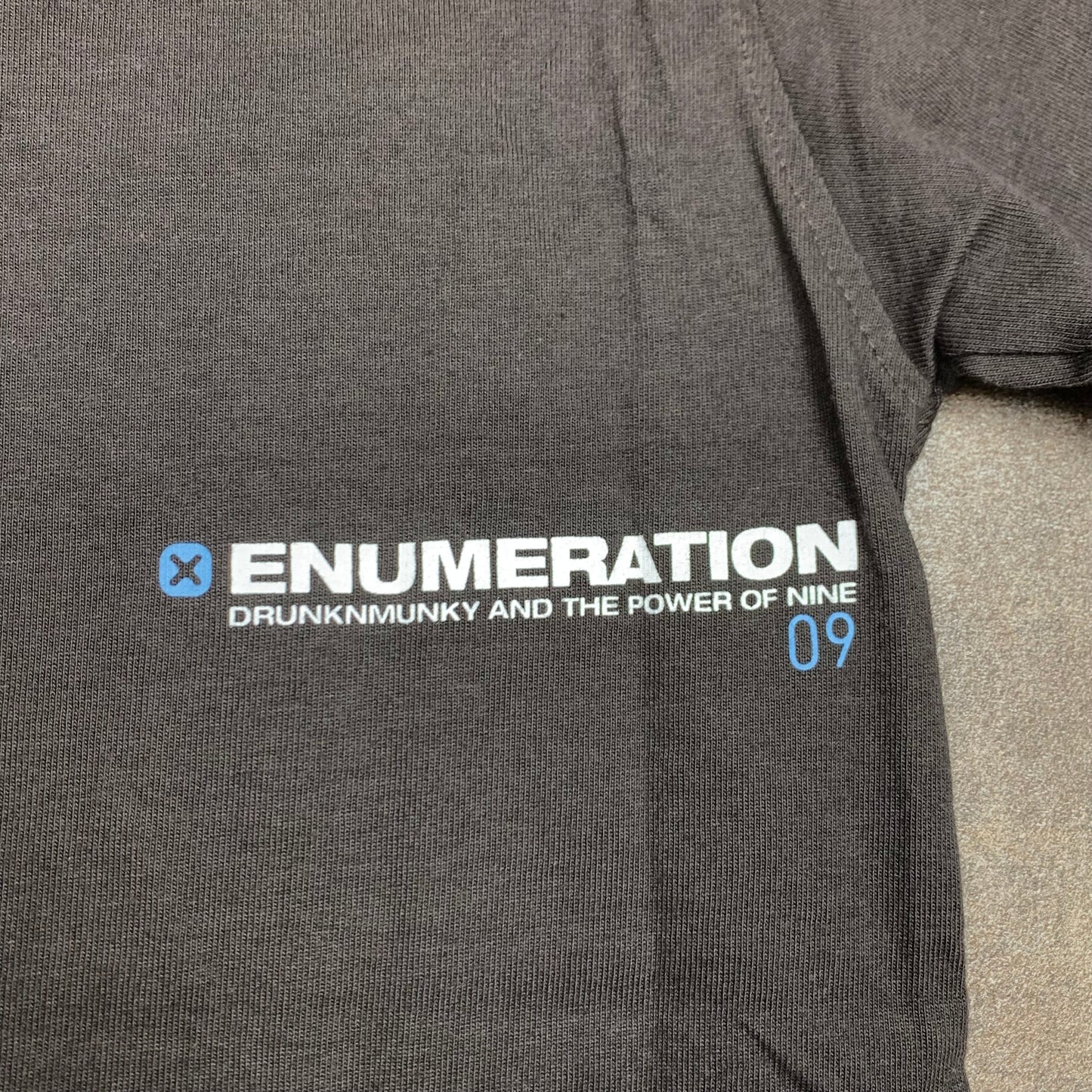 Drunknmunky 00s brown faded graphic tee