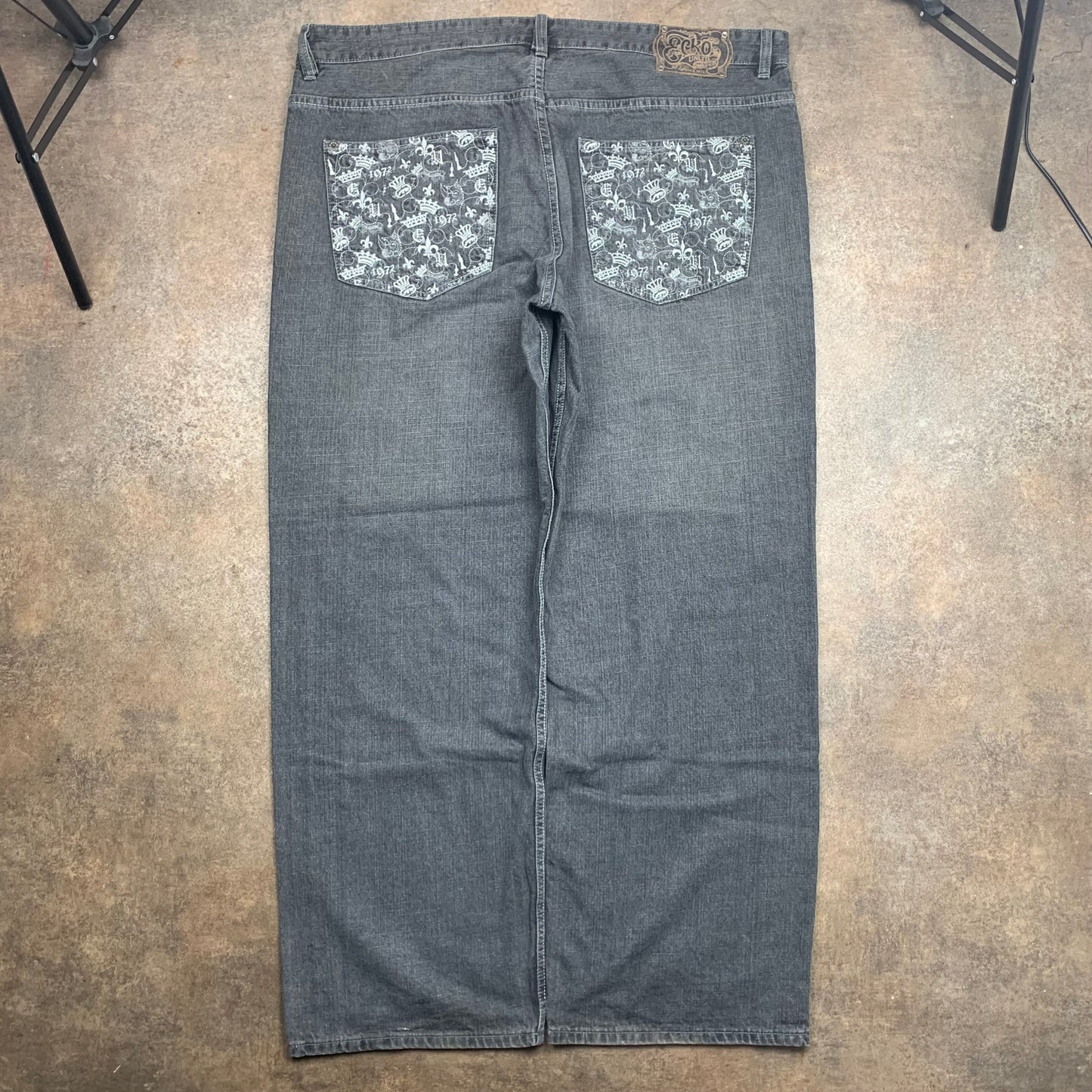 Ecko Unltd. 00s grey baggy graphic jeans