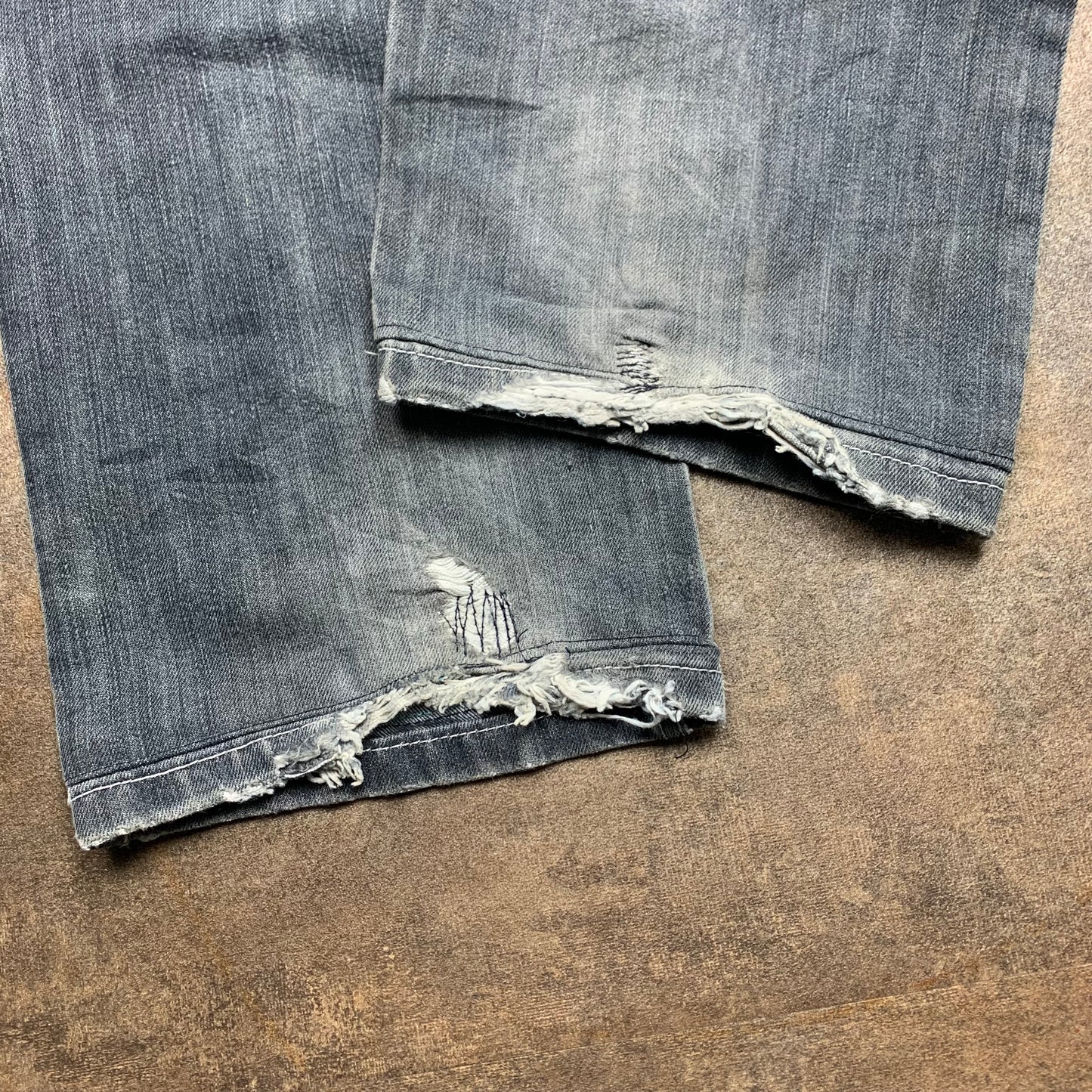Reflex 00s grey tribal graphic baggy jeans