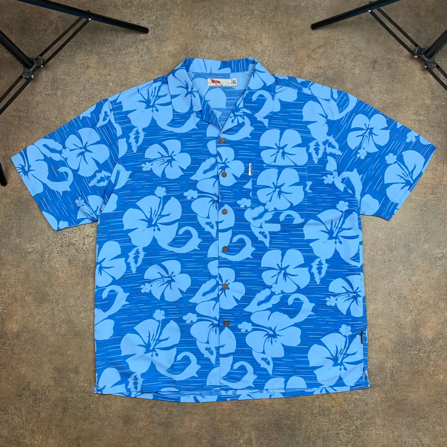 Trespass 90s blue floral hawaiian shirt