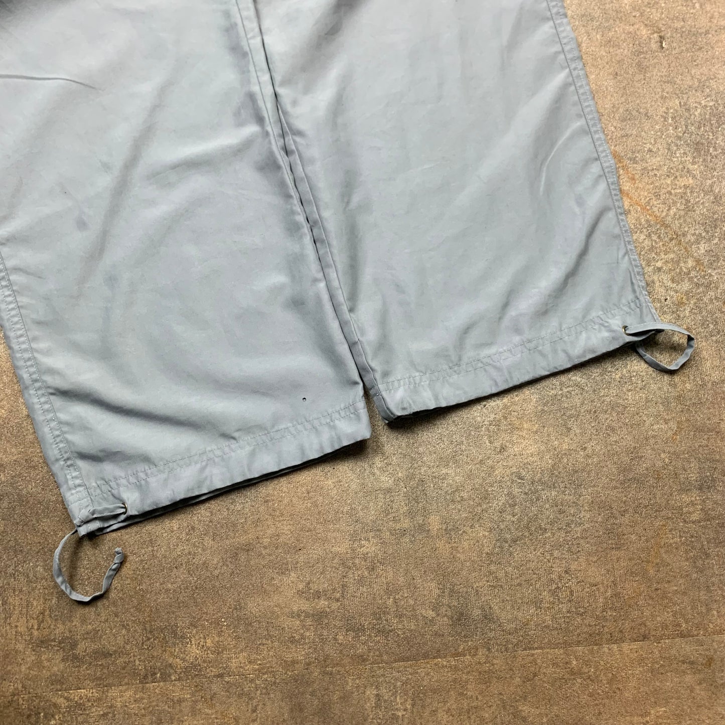 Quiksilver 00s baggy grey joggers (L)