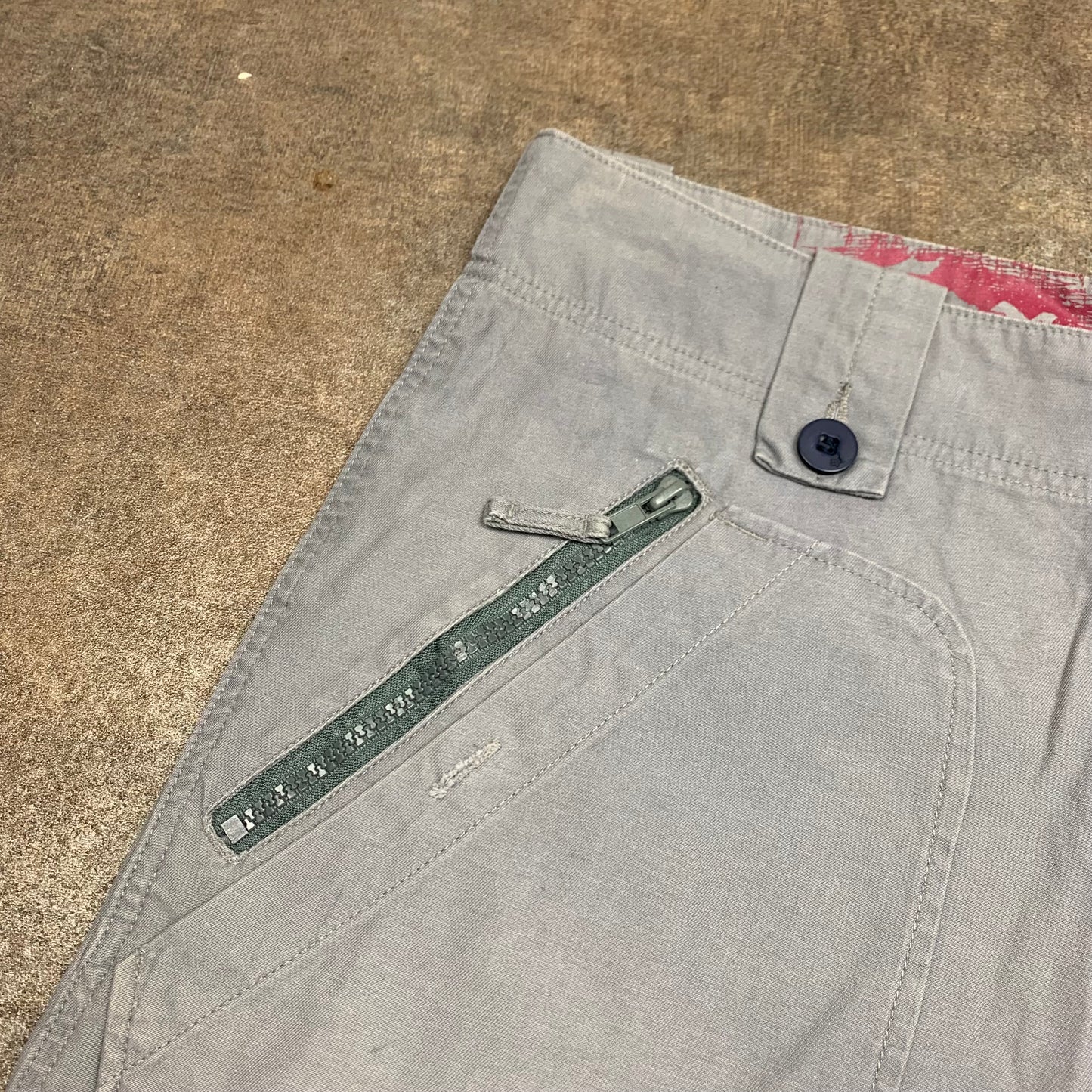 Fox Racing 00s baggy grey jorts