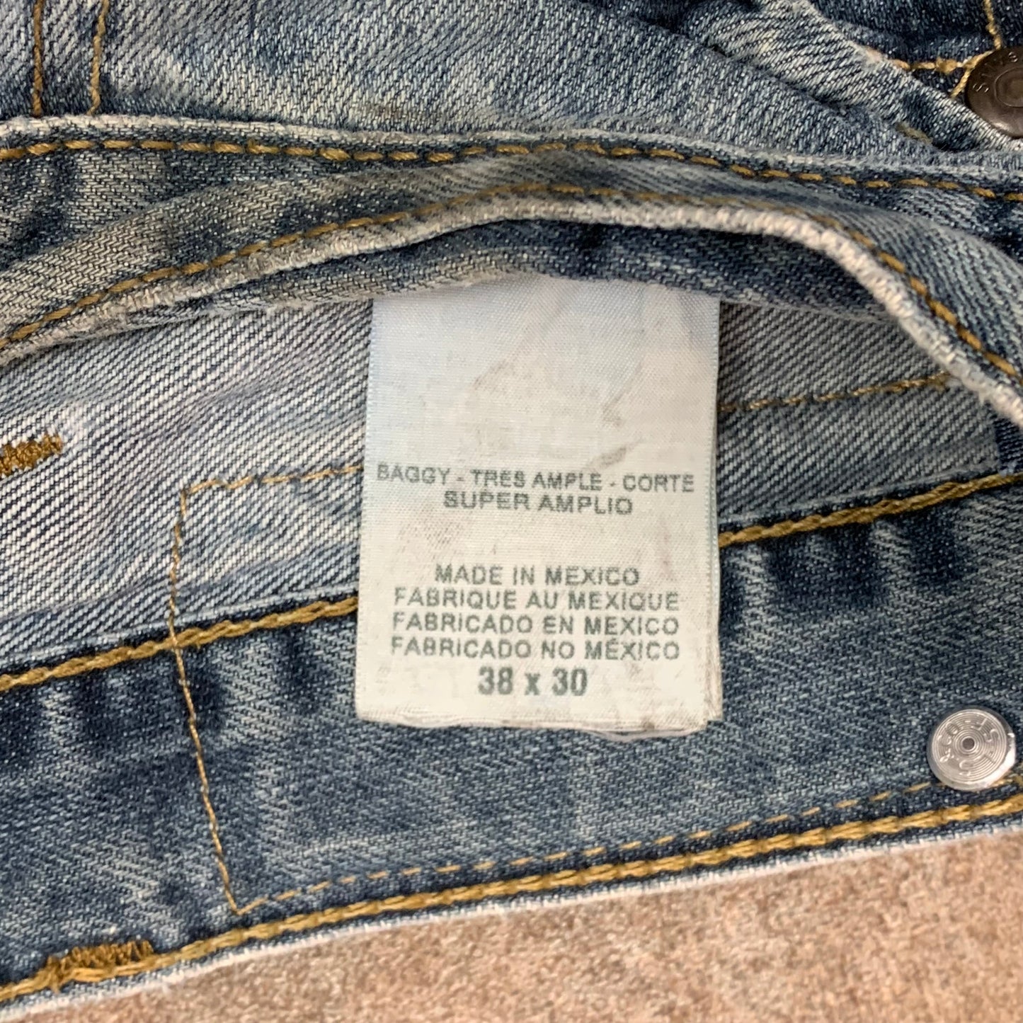 Levi's Silvertab 00s baggy blue jeans