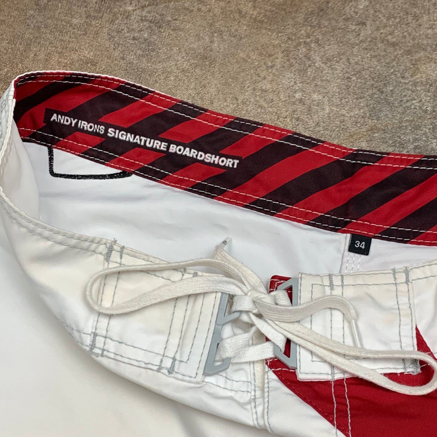 Billabong 00s Andy Iron white red graphic boardshorts