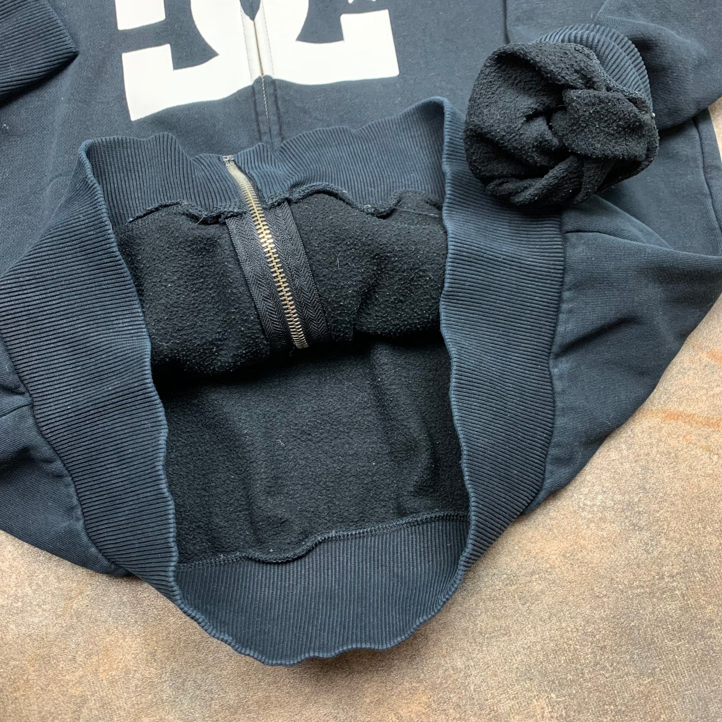 DC Shoes 00s black graphic boxy zip hoodie