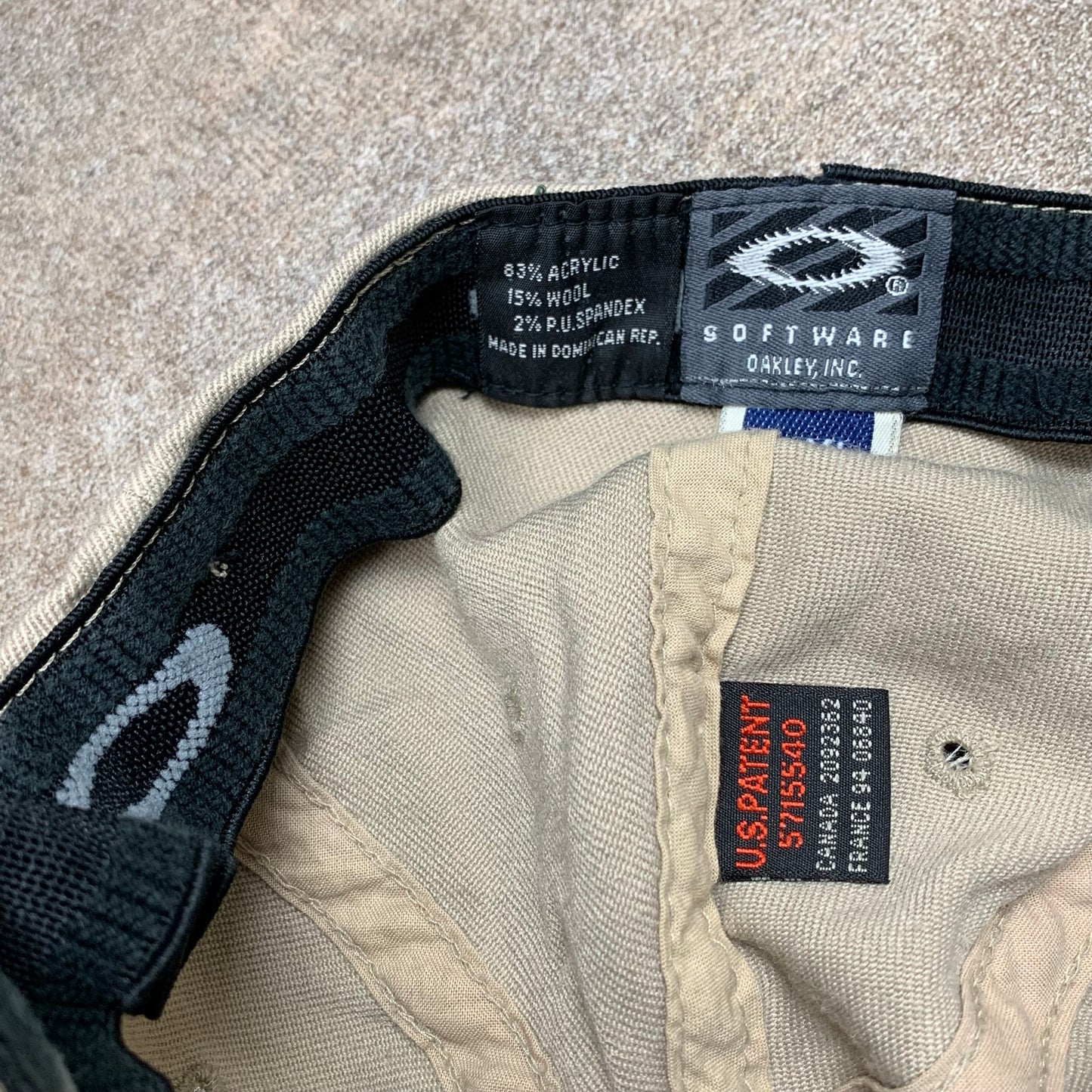 Oakley Software 90s cream logo cap