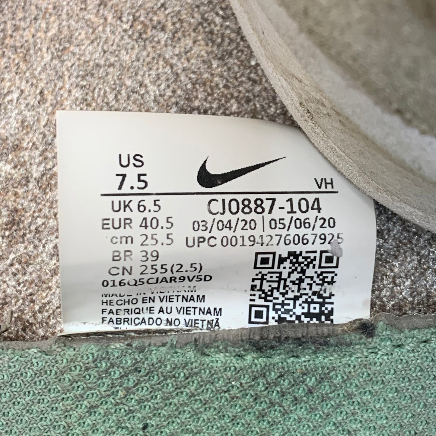 Nike SB Adversary white blue skate shoes