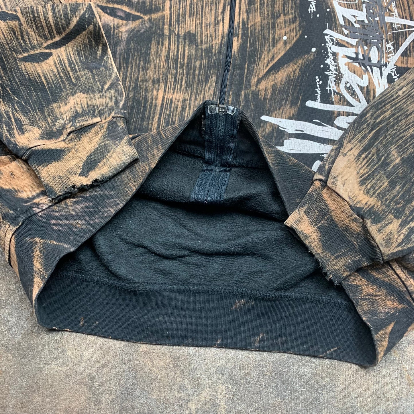 Billabong 00s graphic brown zip hoodie