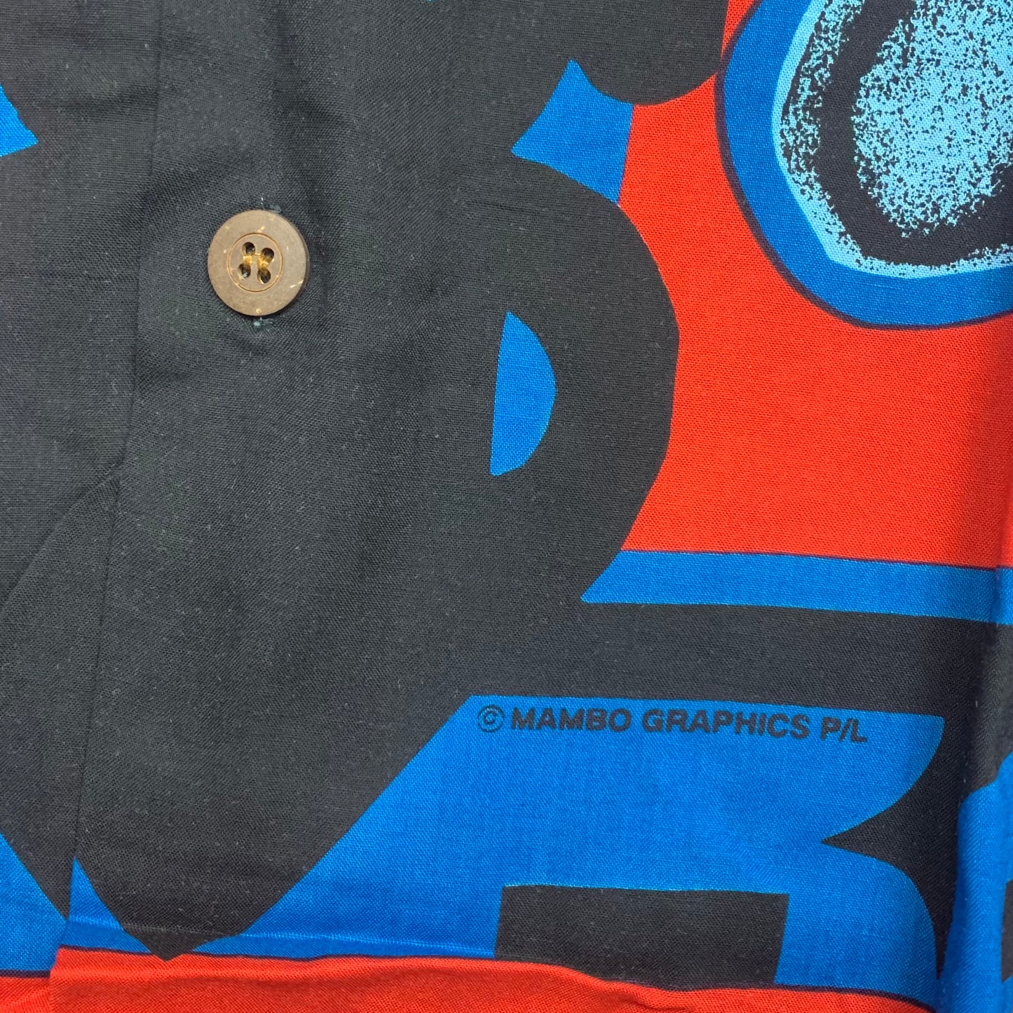 Mambo 90s red blue graphic Loud Shirt