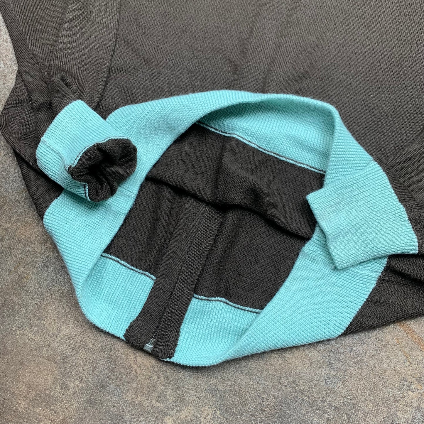 Quiksilver 00s brown knit zip hoodie