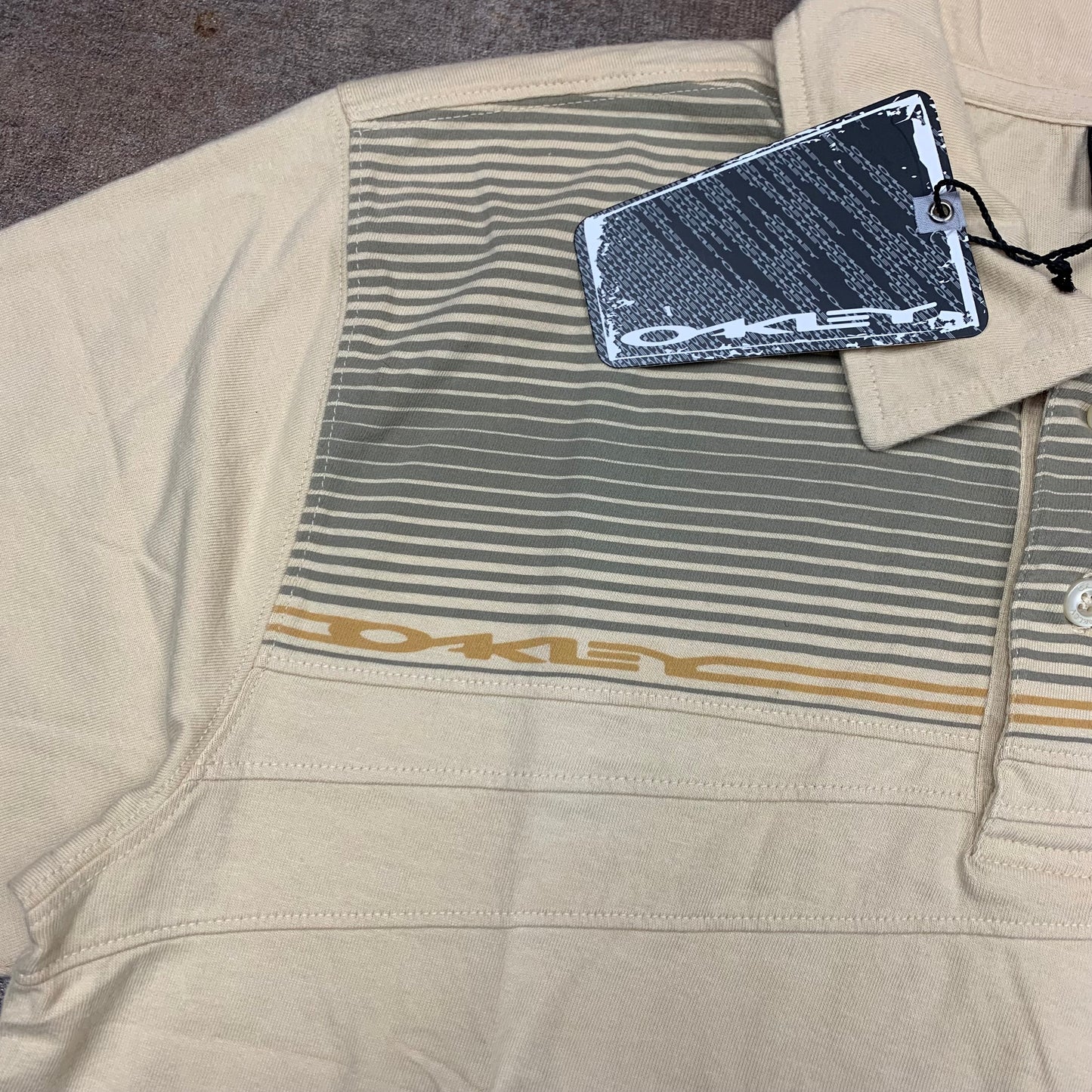 Oakley 00s deadstock graphic polo shirt