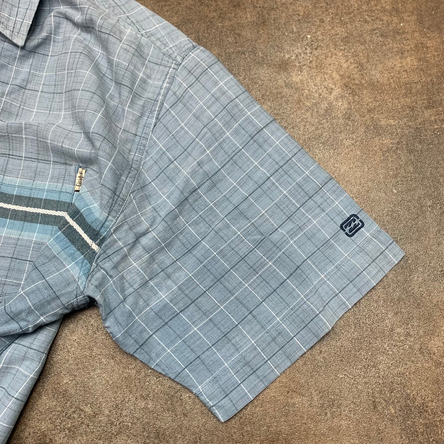Billabong 00s blue checked button shirt