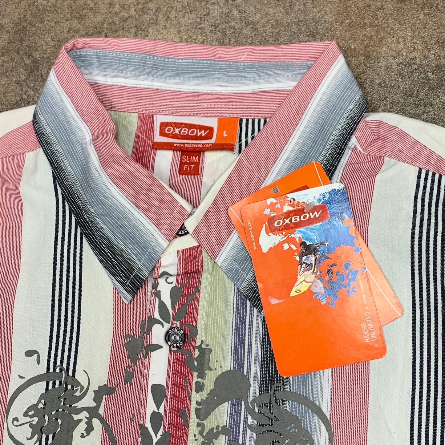 Oxbow 00s deadstock graphic button shirt