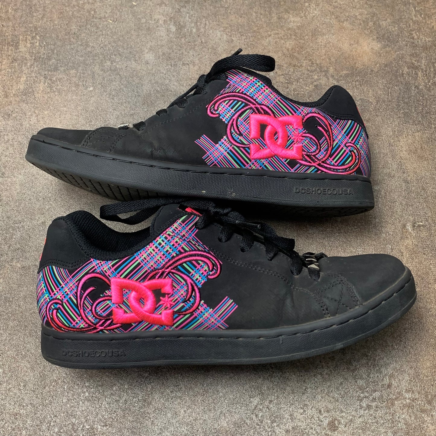 DC Shoes Pixie 4 00s black pink chunky trainers