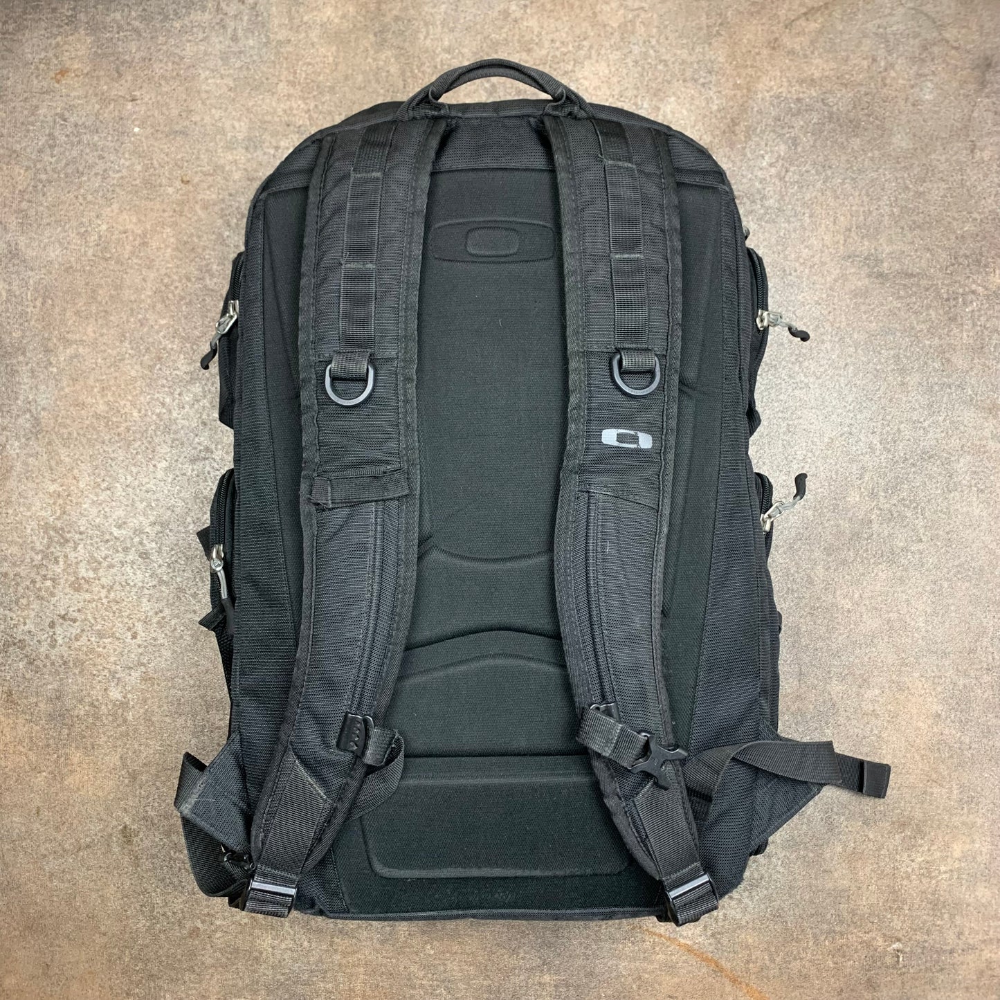 Oakley Blade 40 black logo backpack