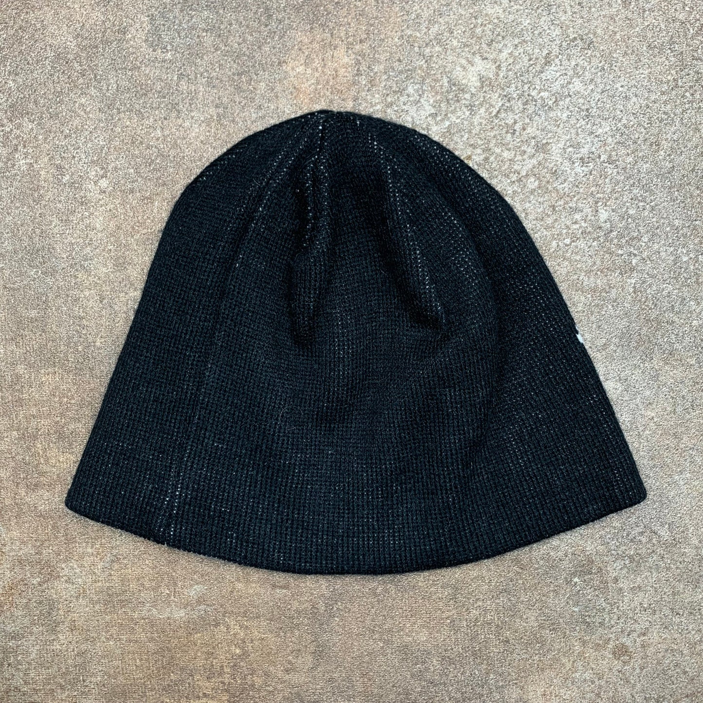 DC Shoes 00s reversible graphic beanie