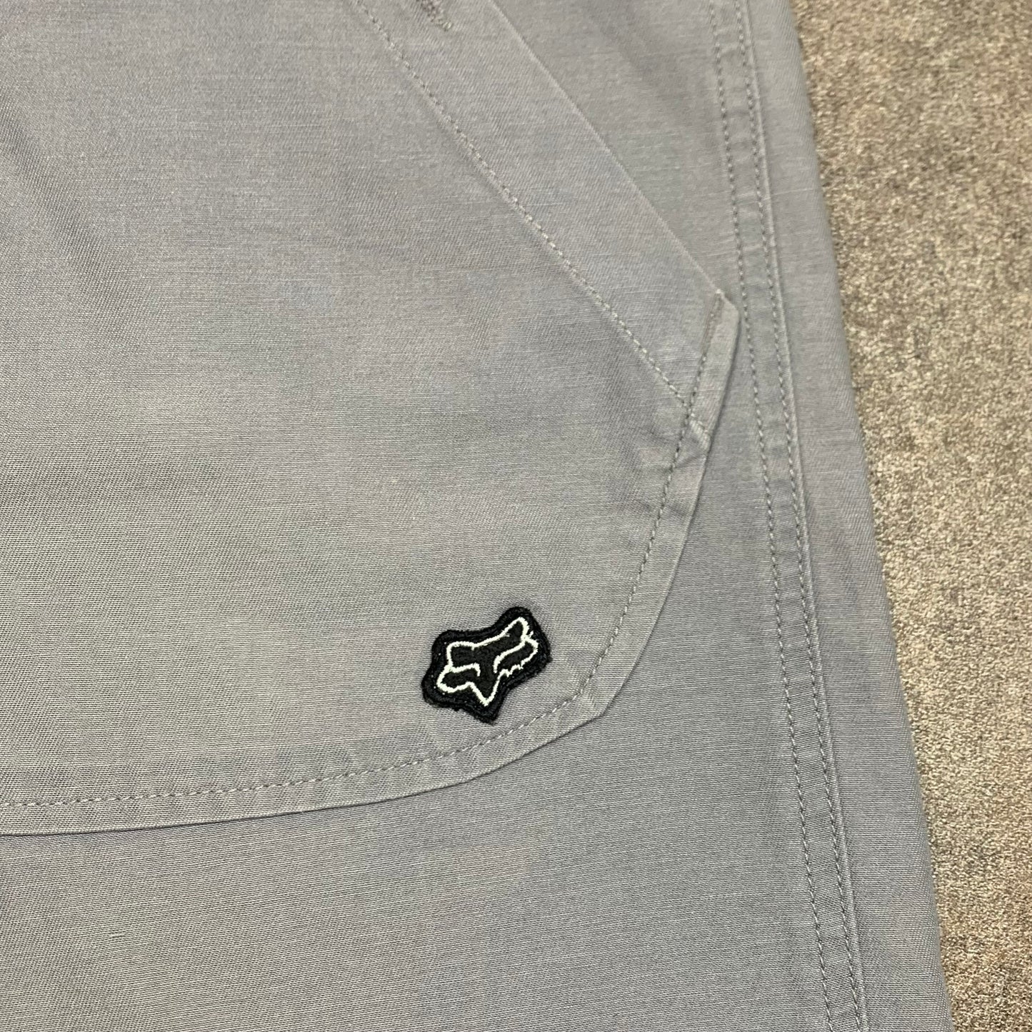 Fox Racing 00s baggy grey jorts