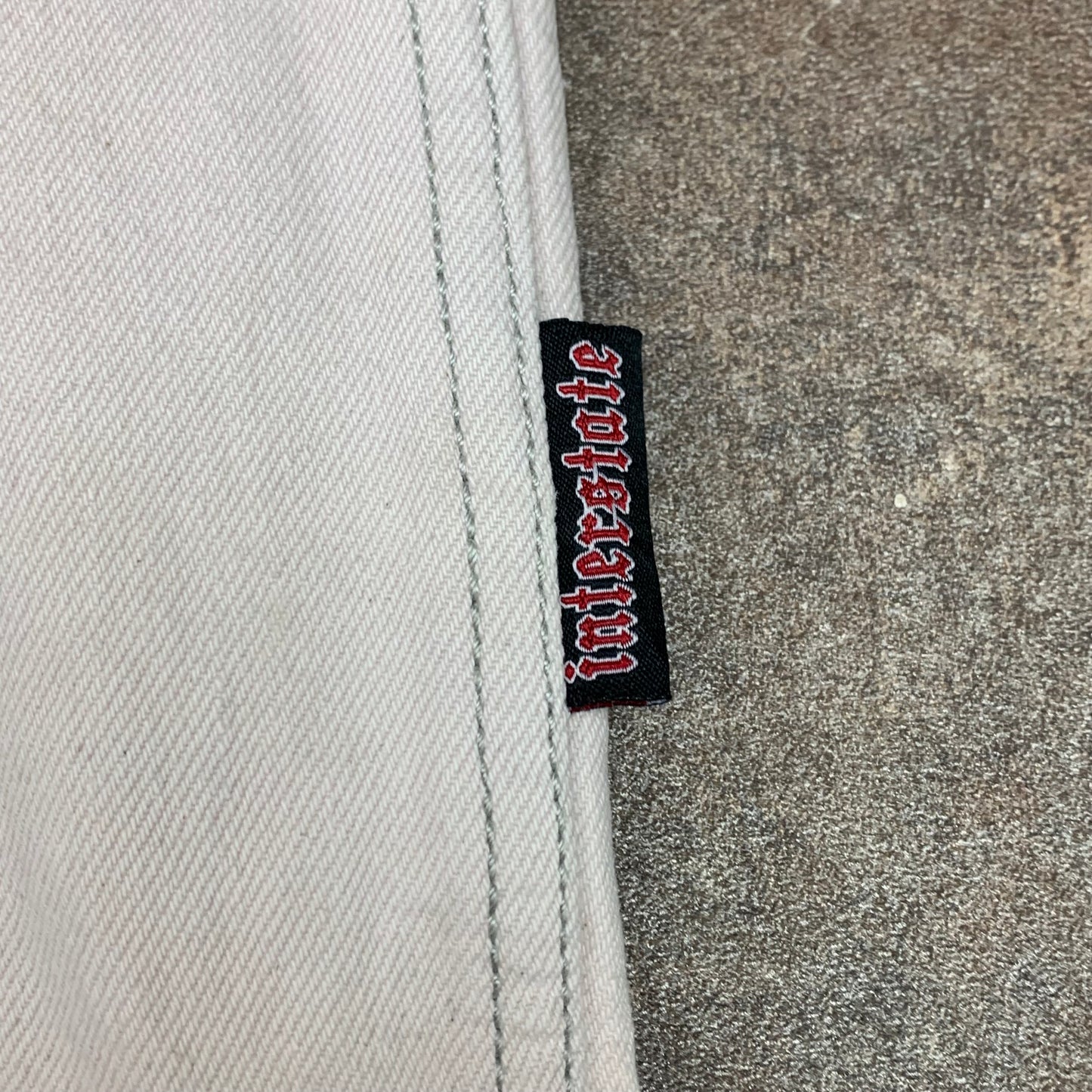 Interstate 90s baggy embroidered jeans