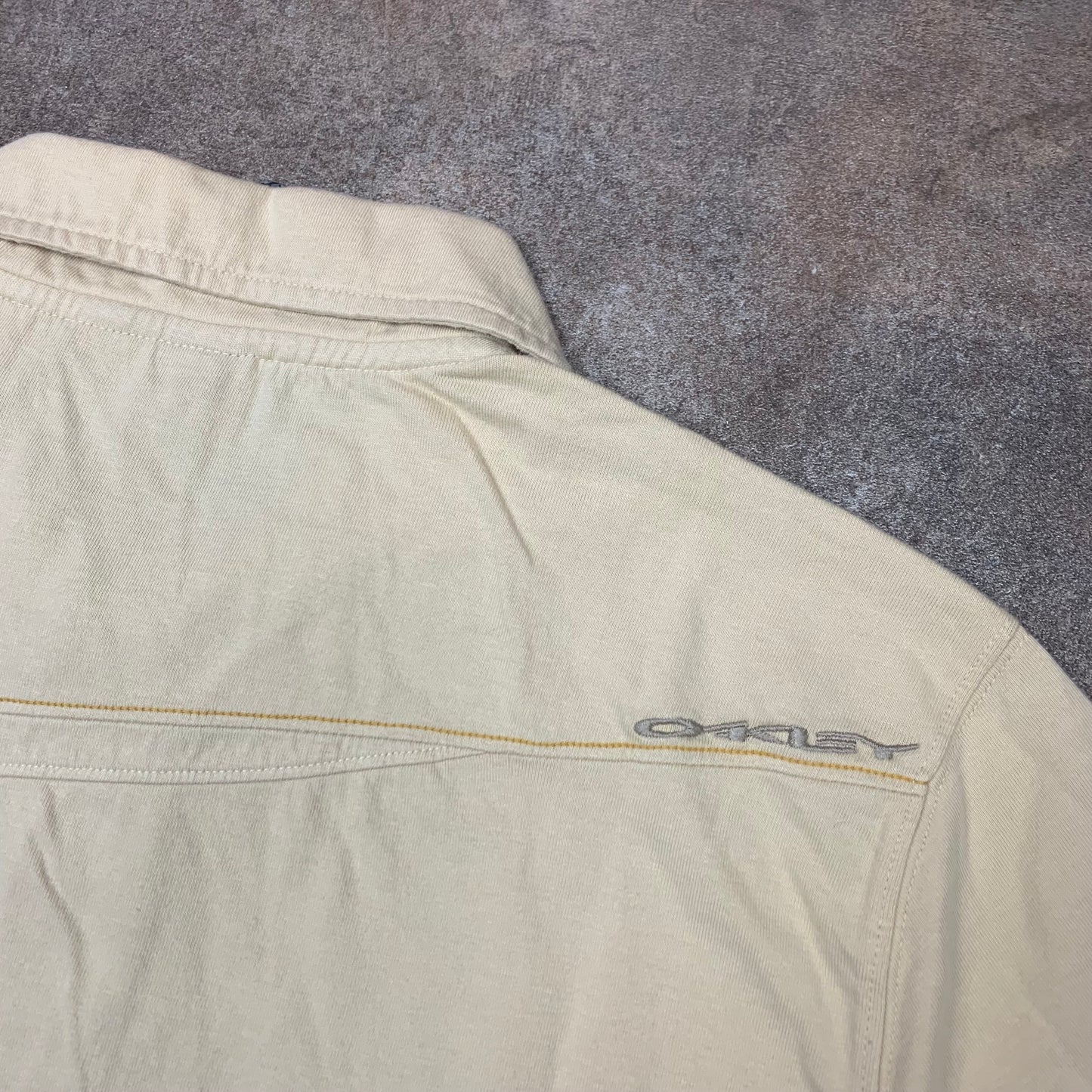 Oakley 00s deadstock graphic polo shirt