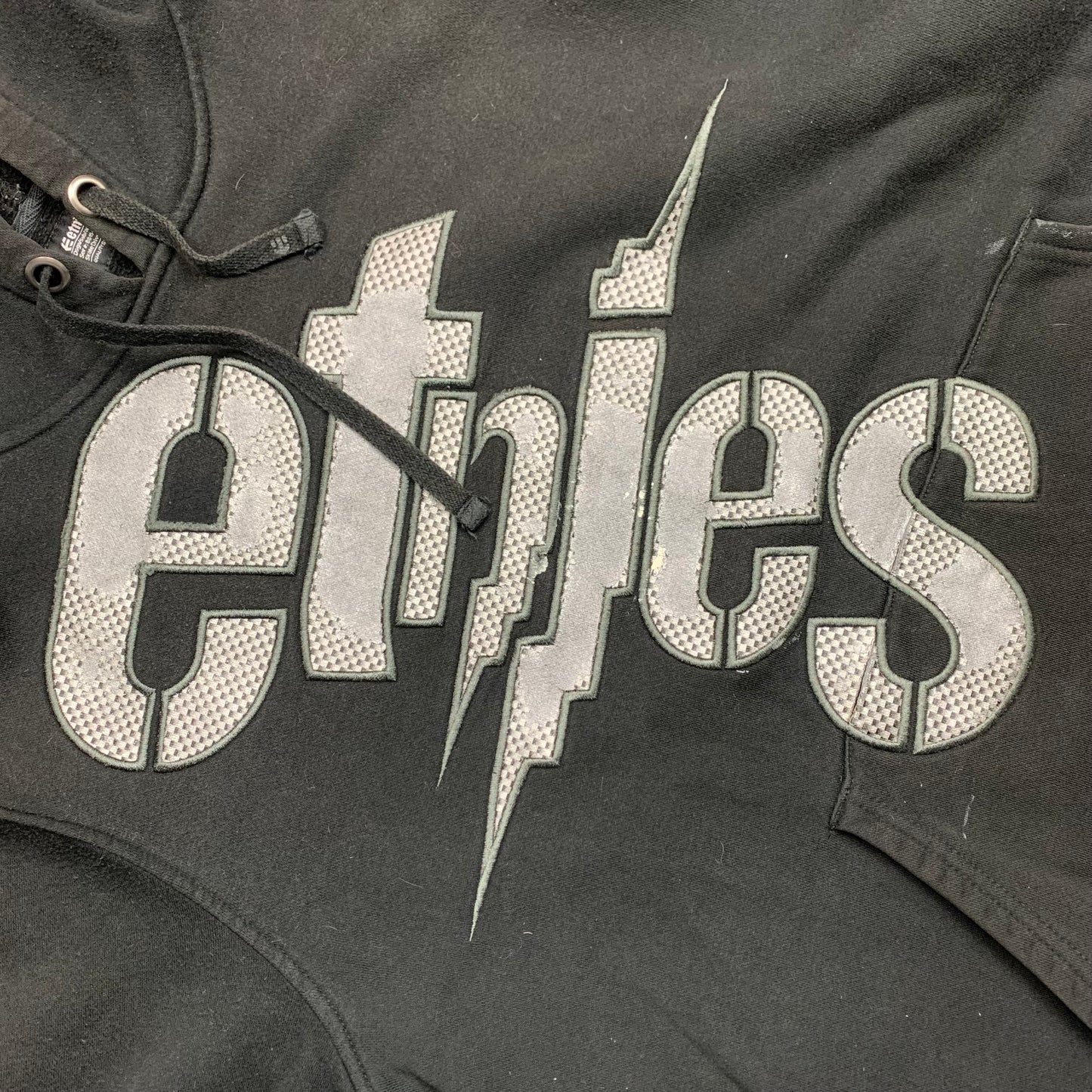 Etnies 00s graphic boxy hoodie