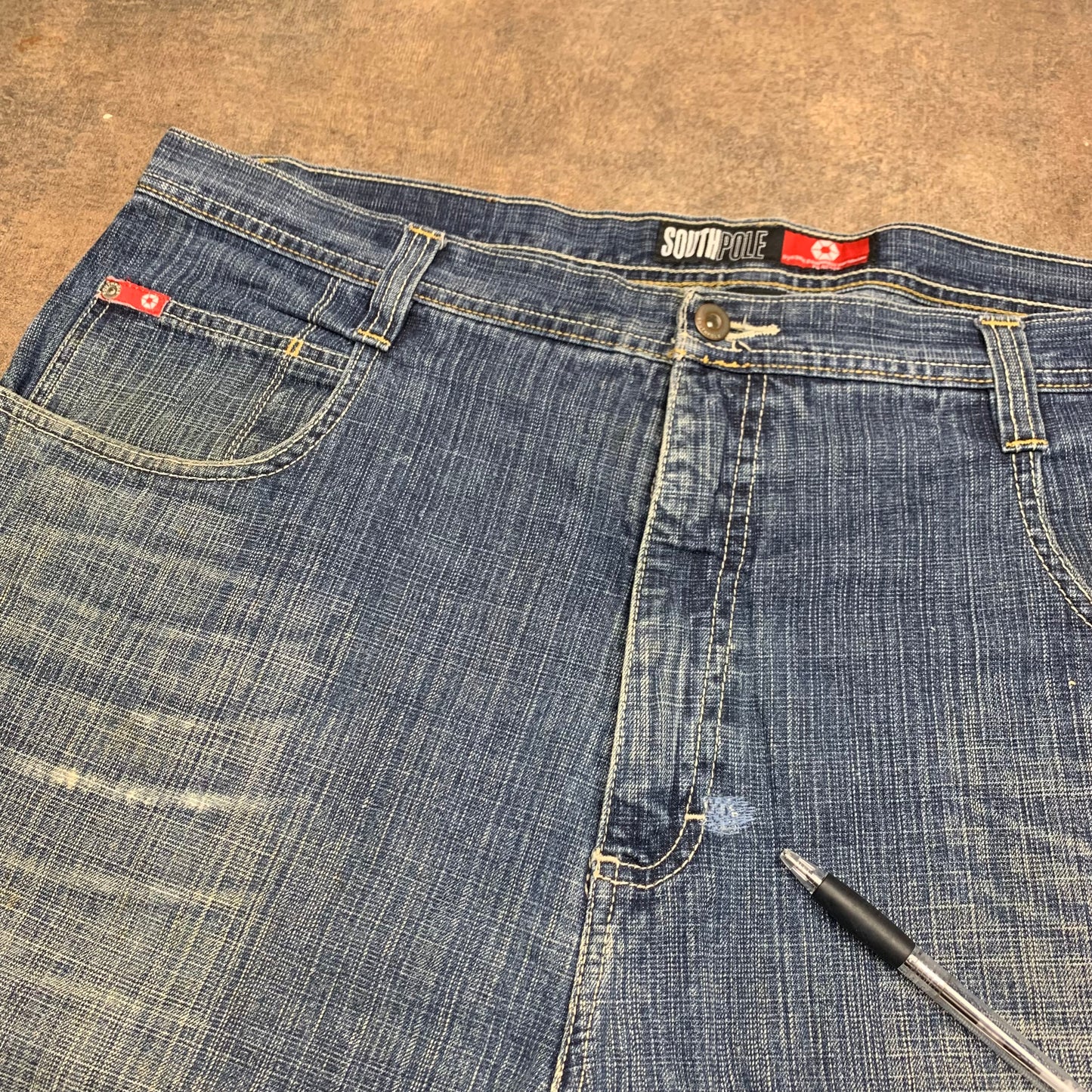 Southpole 00s red tab navy baggy jorts
