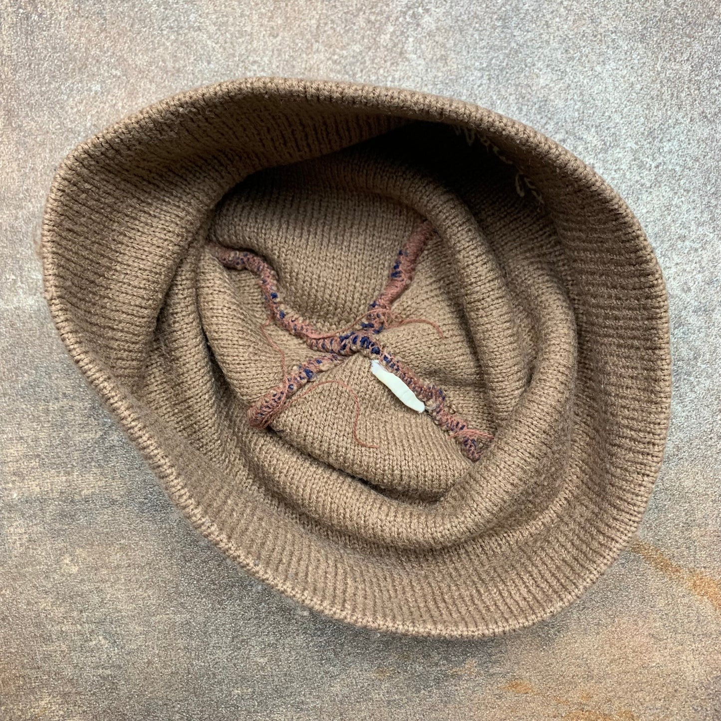 Mambo 90s navy beanie hat