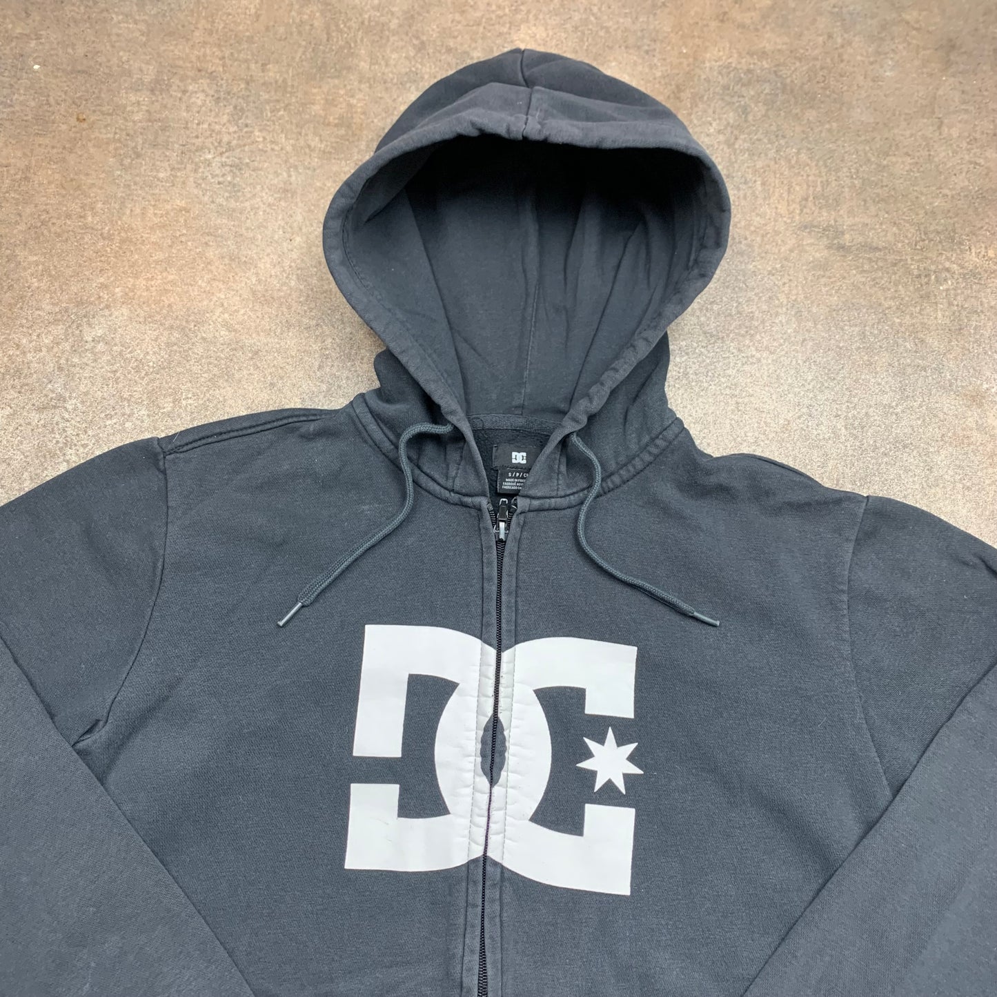 DC Shoes 00s graphic zip hoodie