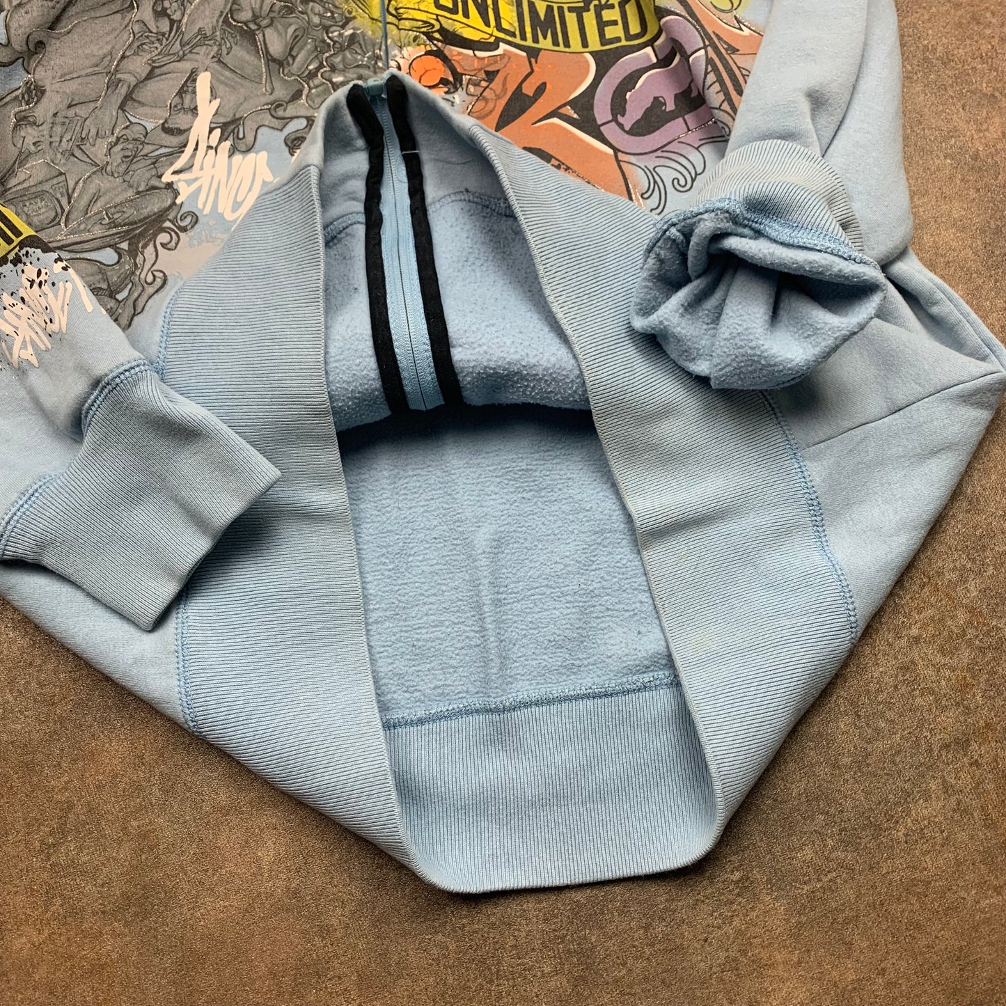 Ecko Unltd 00s light blue graphic graffiti hoodie