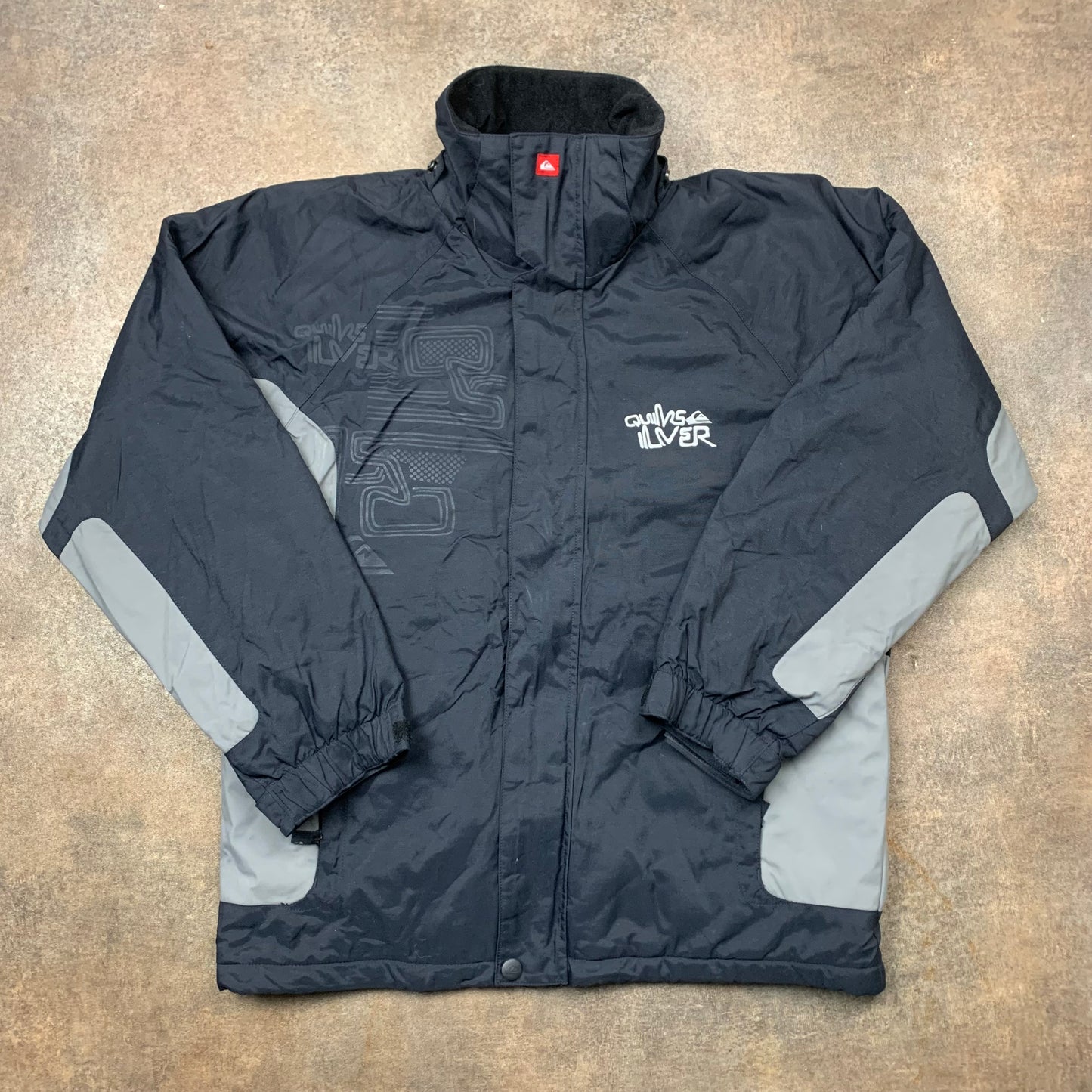 Quiksilver 00s utilised ski jacket (S)