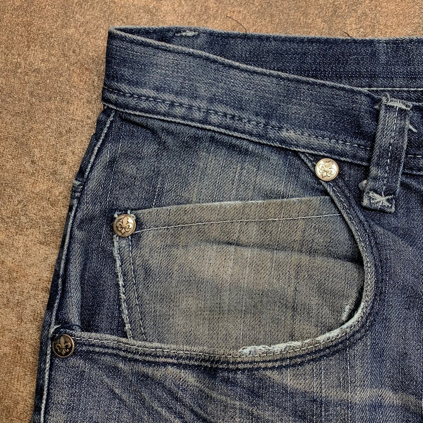 Raw Blue 00s graphic grunge baggy jeans