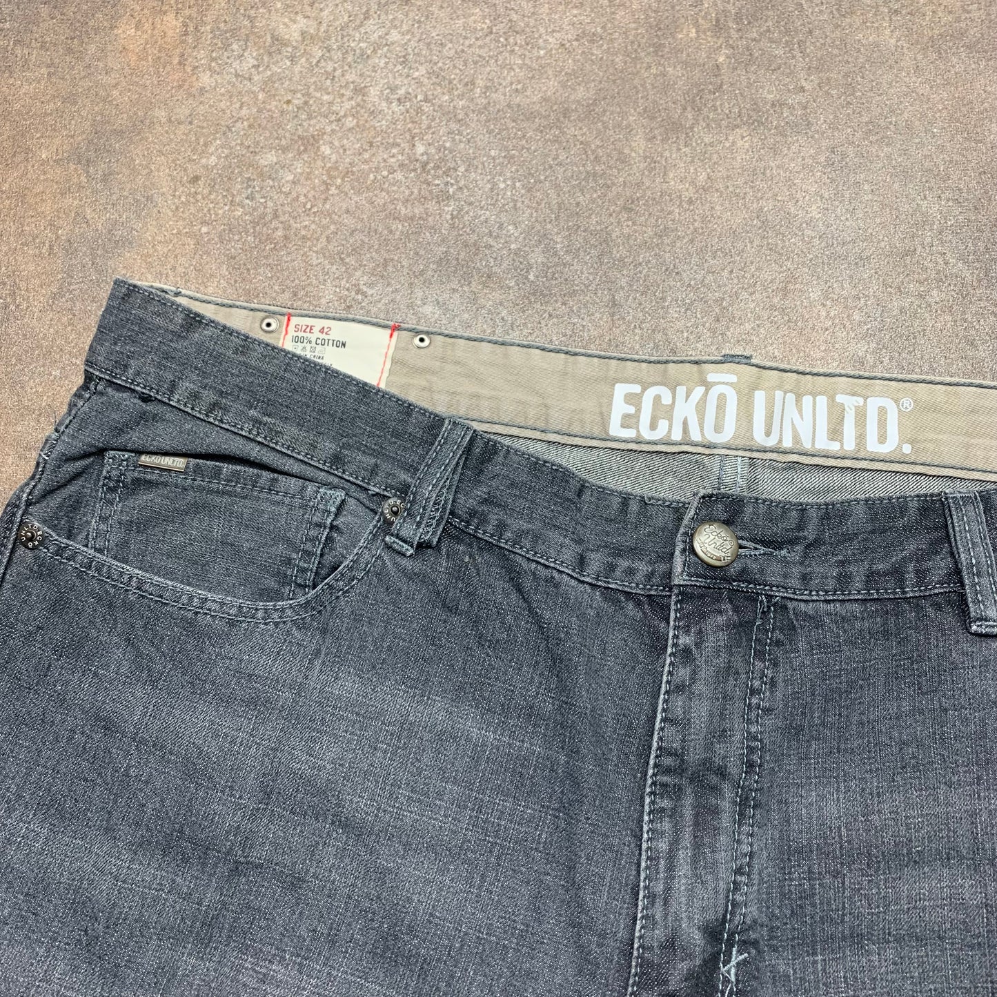 Ecko Unltd. 00s grey baggy graphic jeans