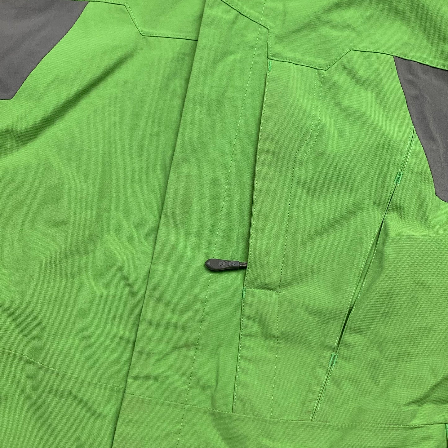 Salomon 00s 2 in 1 green grey utilised ski jacket