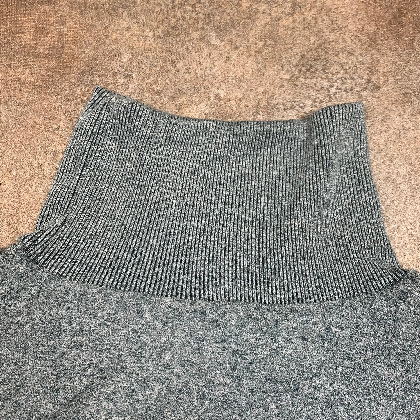 Rip Curl 90s graphic grey turtleneck sweatshirt