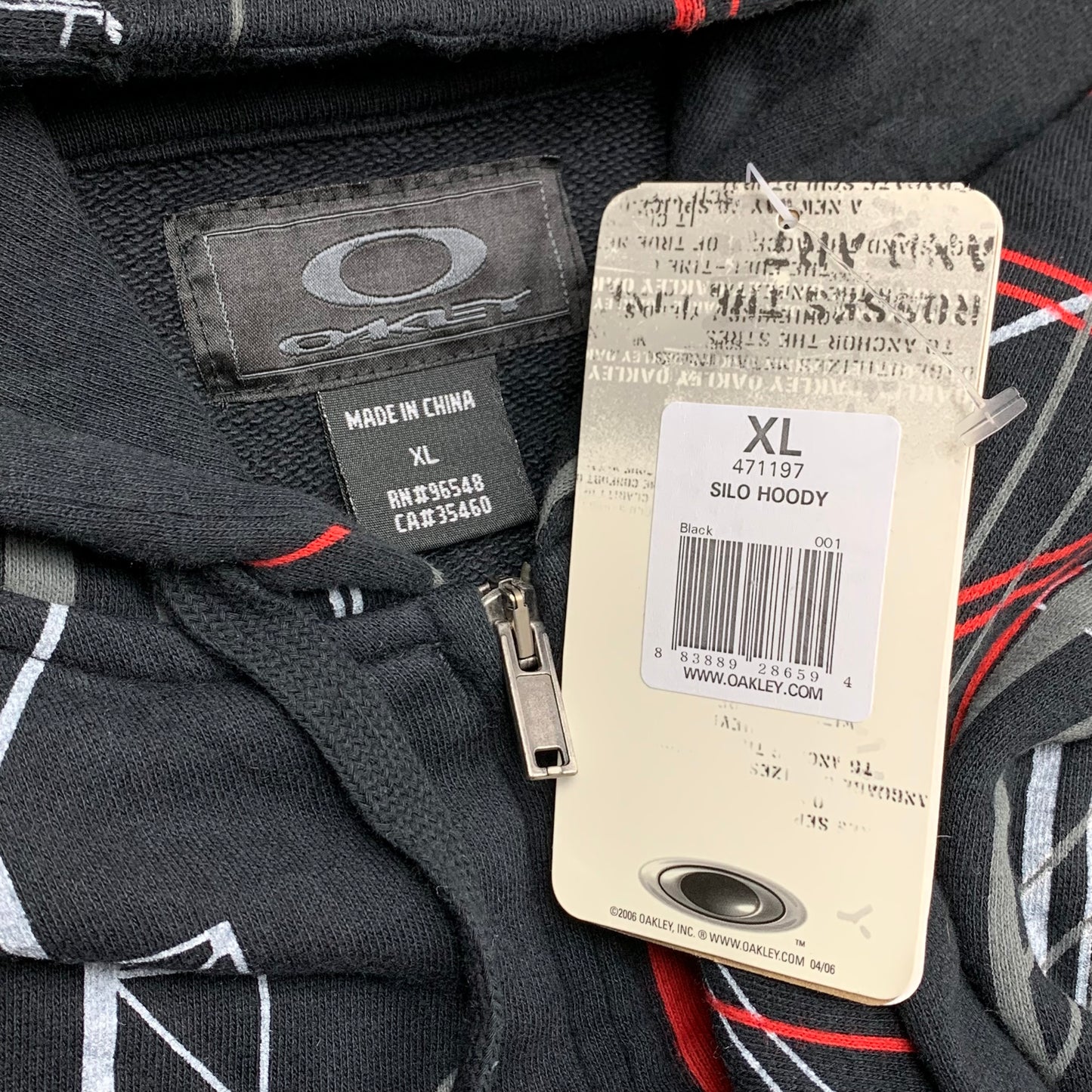 Oakley 00s deadstock graphic zip hoodie