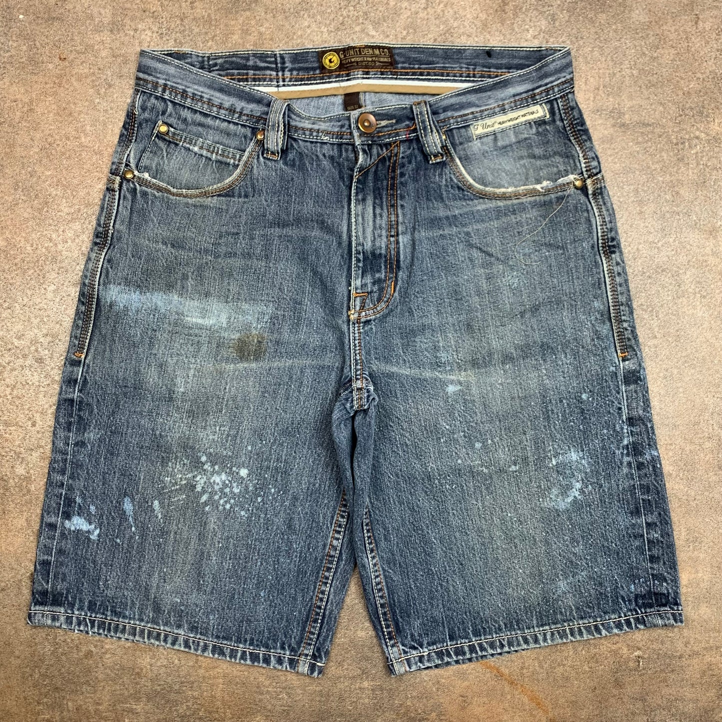 G-Unit 00s navy graphic baggy jorts