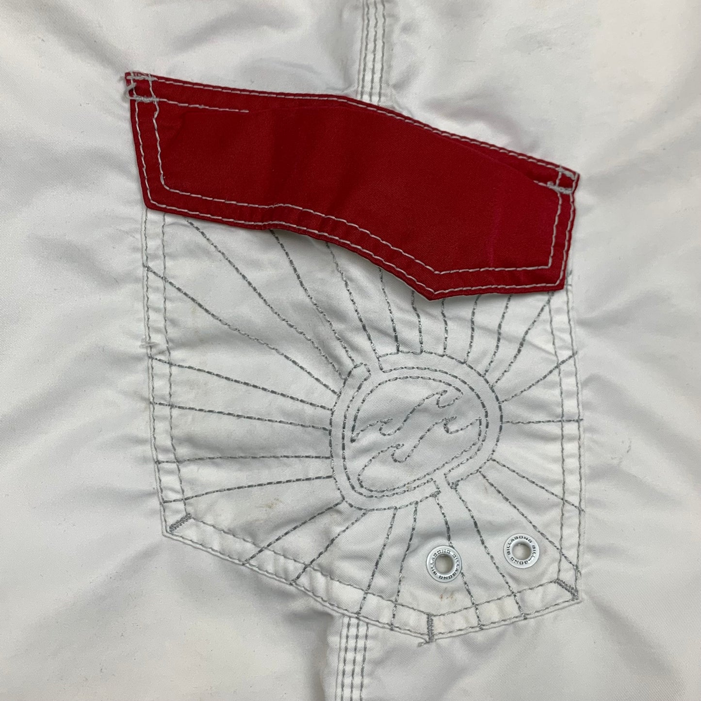 Billabong 00s Andy Iron white red graphic boardshorts