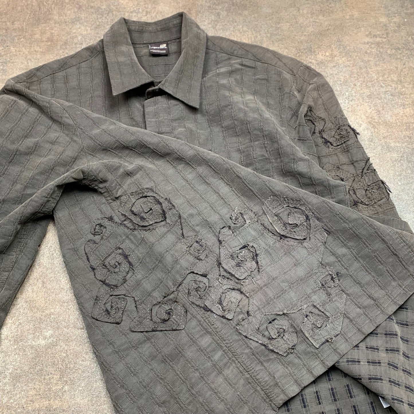 Rip Curl 90s brown cut & sew graphic shirt