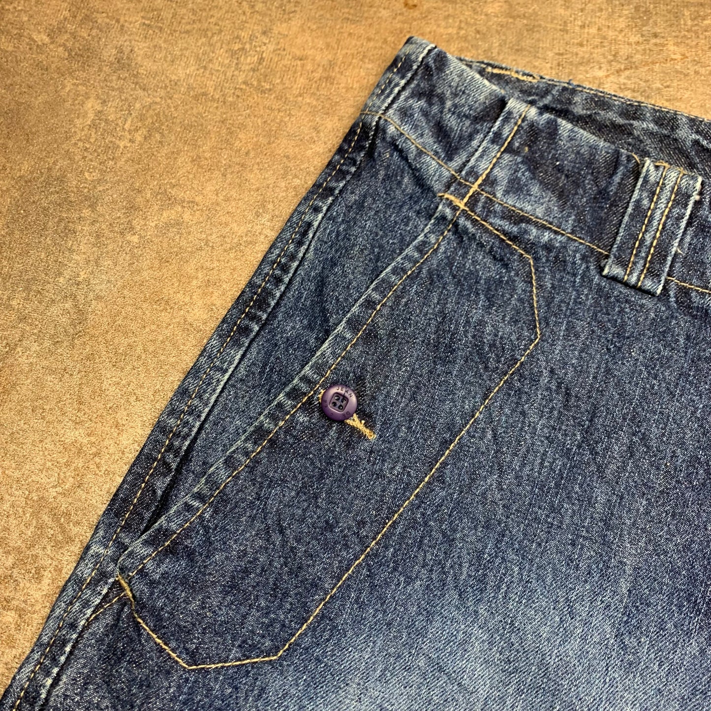 Marithé + François Girbaud 00s baggy navy cargo jorts