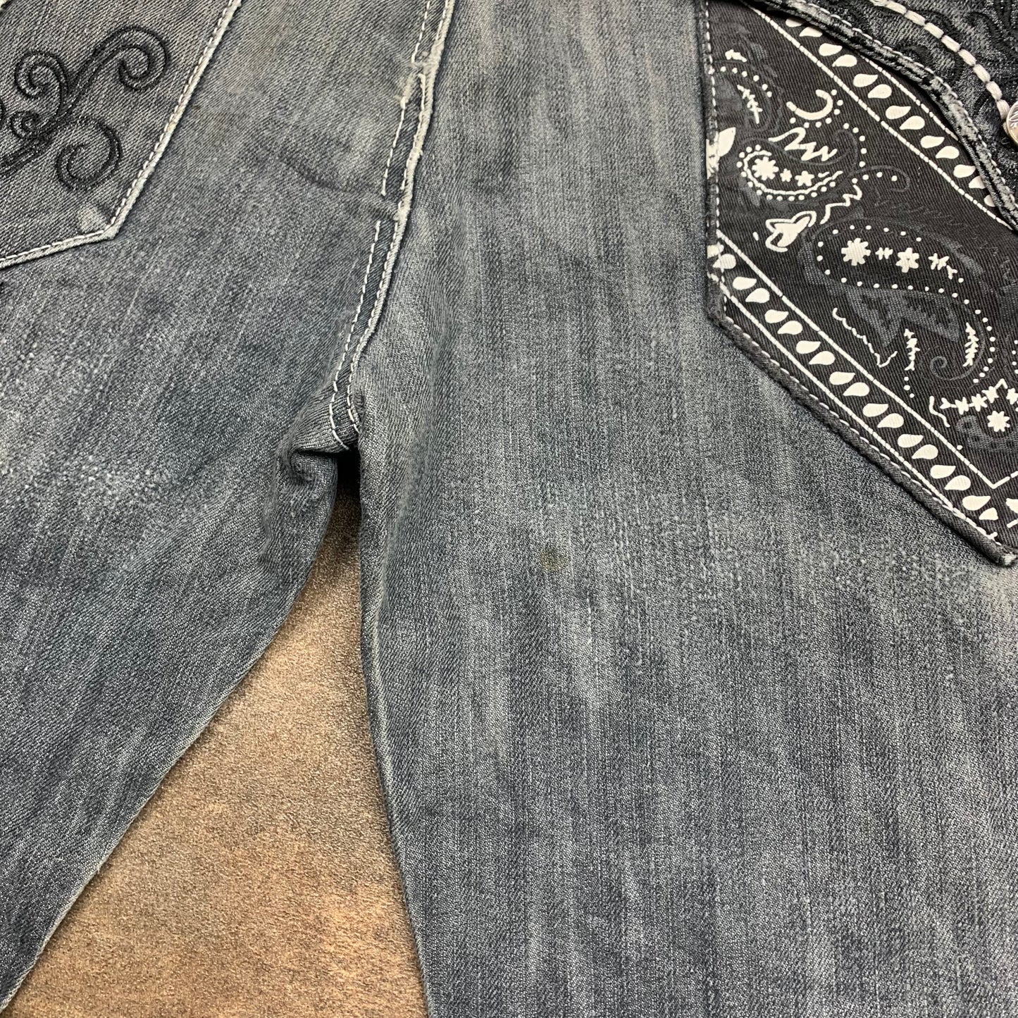 Reflex 00s grey tribal graphic baggy jeans