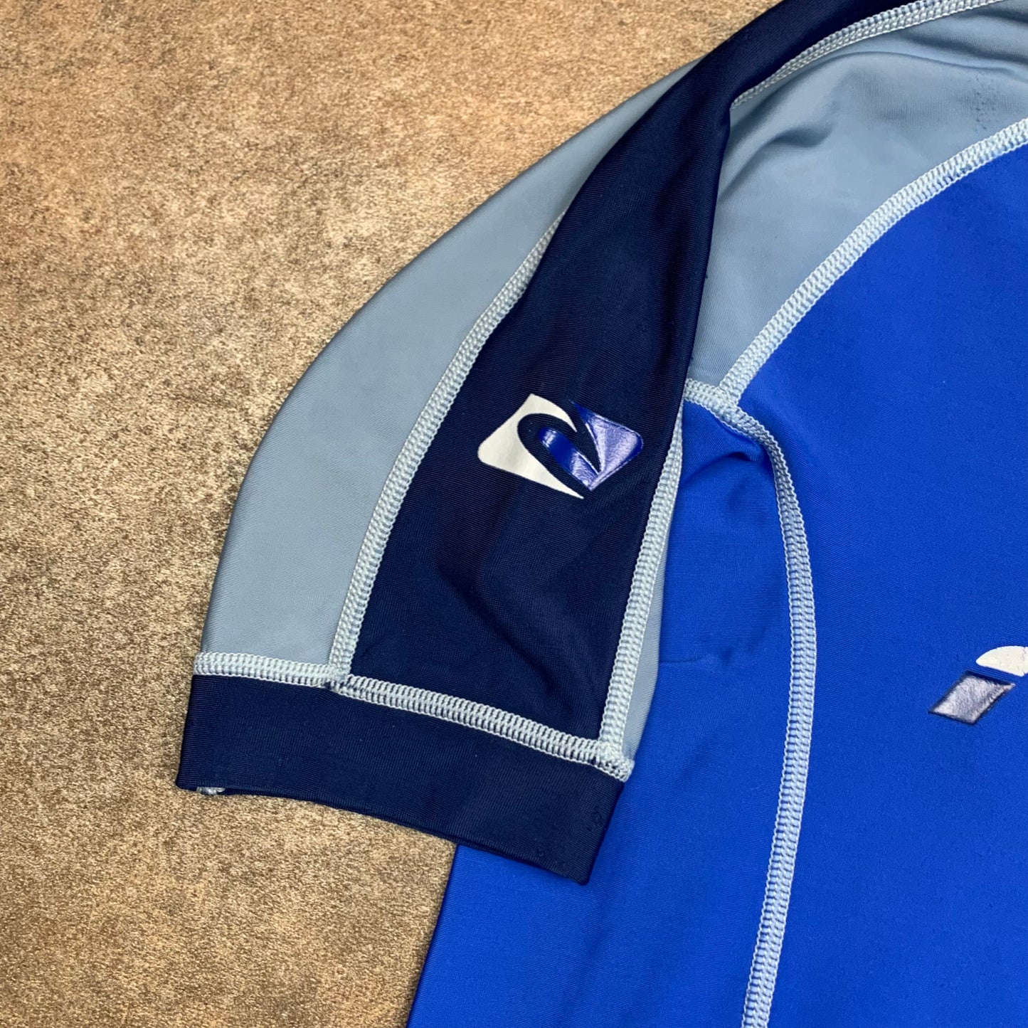 Rip Curl 90s blue graphic rash vest