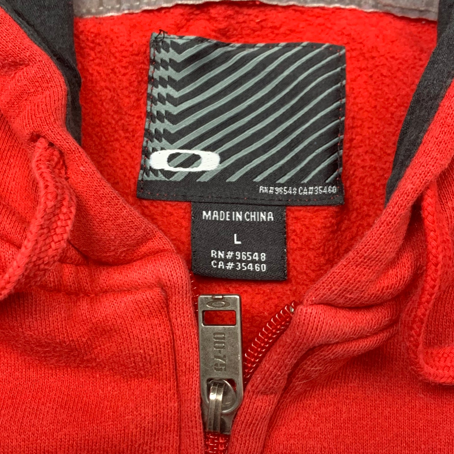 Oakley 00s red graphic zip hoodie
